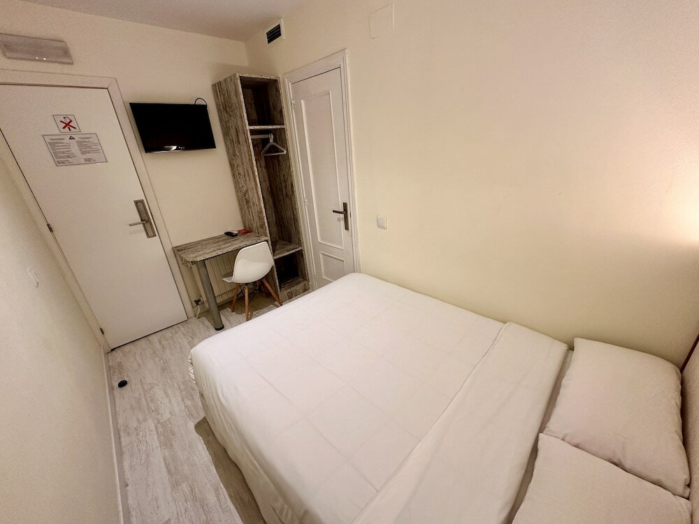 Фото Far Home Gran Vía