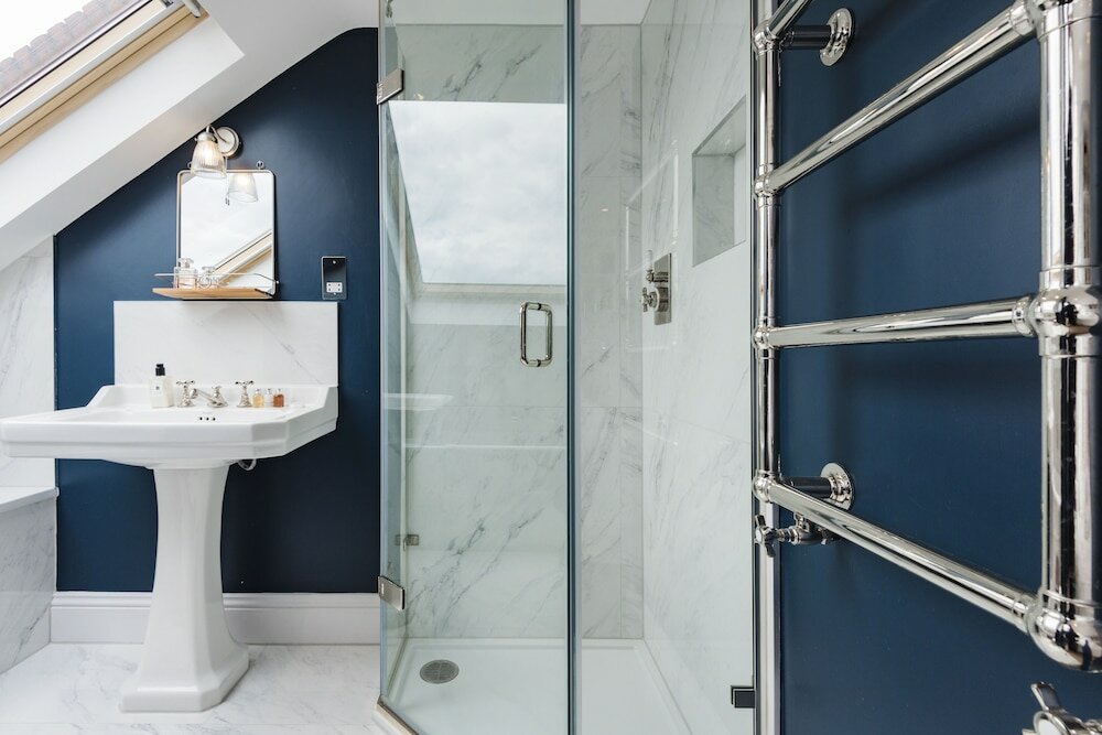 Фото Spectacular Shepherds Bush Home Close to Westfield