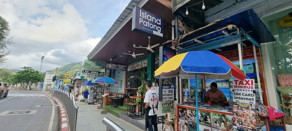 Фото отеля 2