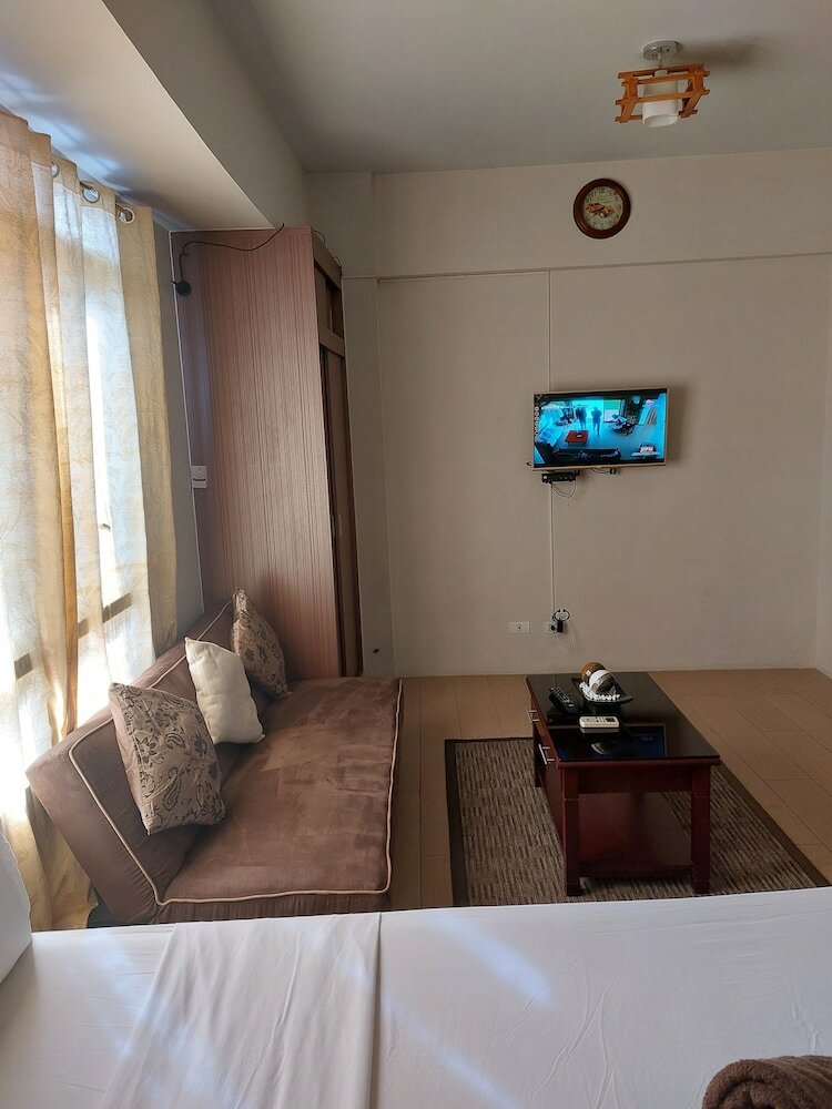 Фото Henry's Newport