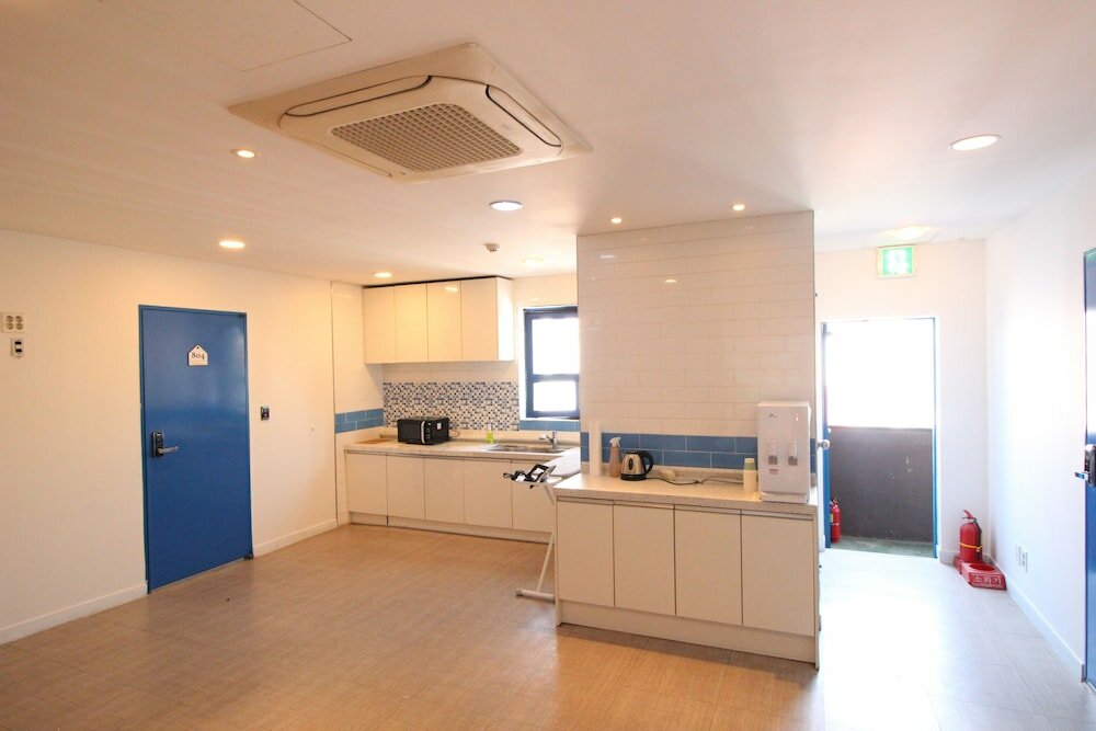 Фото Hotel Golden Park Myeongdong