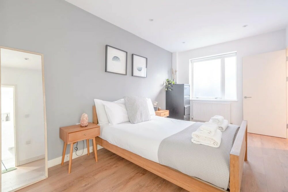 Фото Modern and Beautiful 2 Bedroom Flat - Haggerston