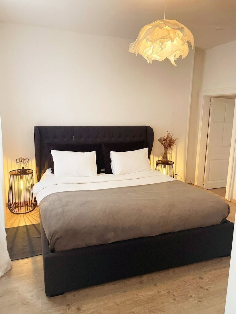 Фото Jk Suites - Appart-Hôtel - SPA Privatif