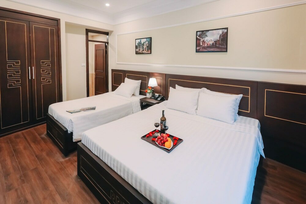 Фото Hanoi Lake View Hotel & SPA