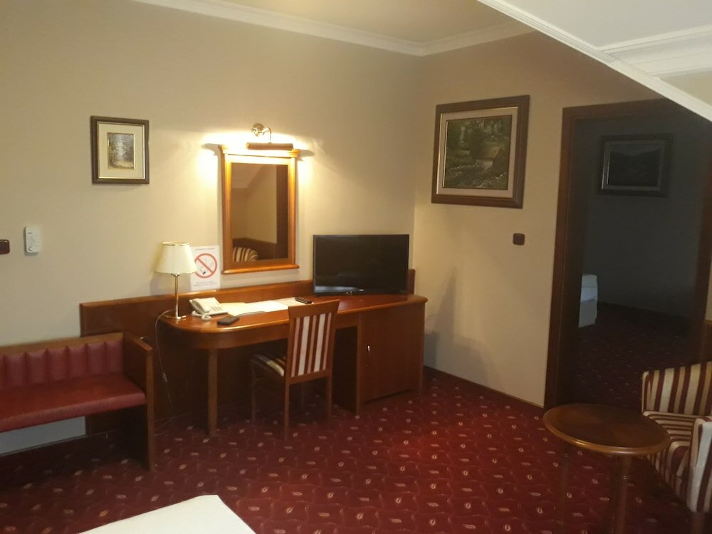 Фото Hotel Kovilovo