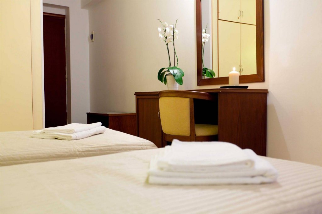 Фото Athens Odeon Hotel