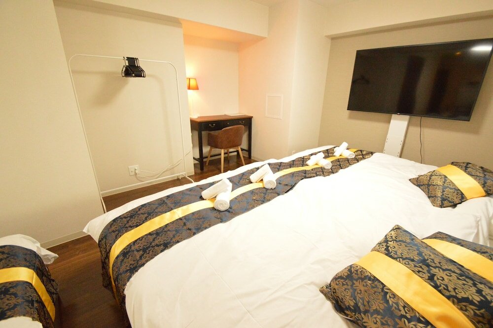 Фото Color Tsuruhashi