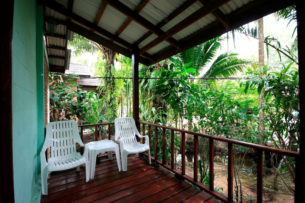 Фото Baan Po Ngam Resort