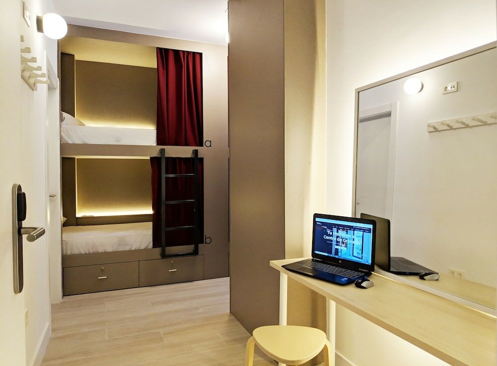 Фото Broz Hostel