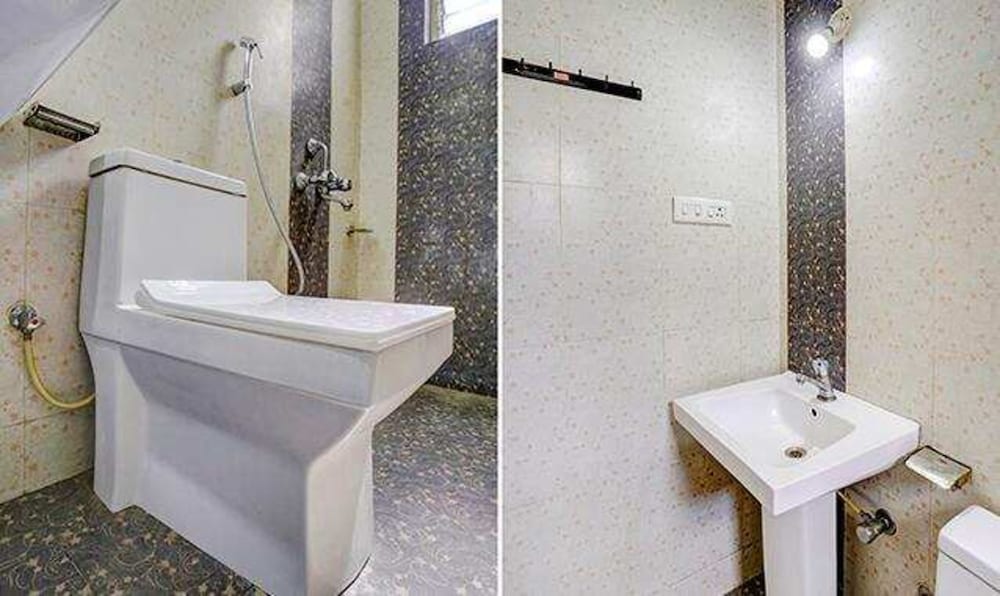 Фото Fabhotel Woods Regency