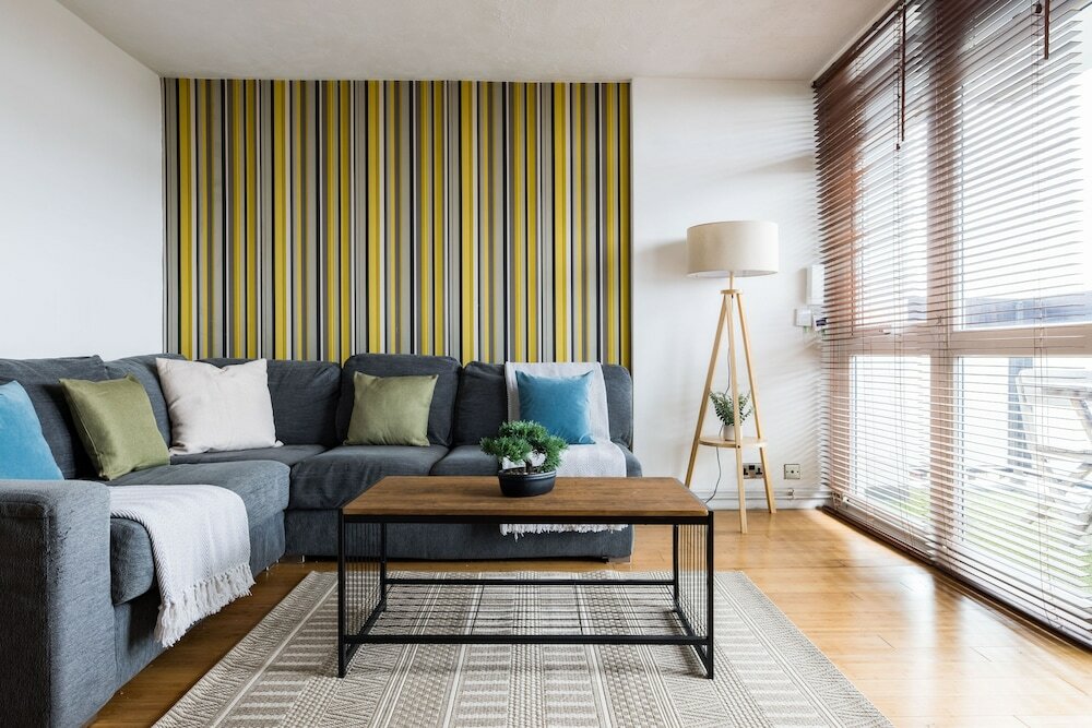 Фото The Bermondsey Collection