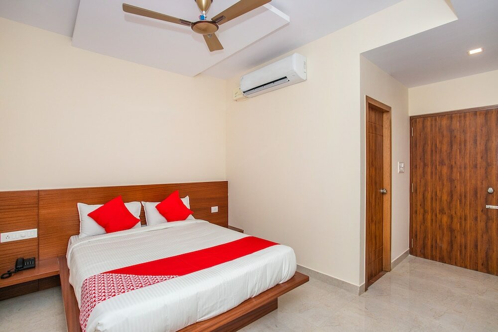 Фото Oyo 18836 Orchid Suites