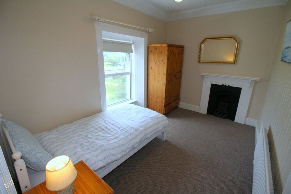 Фото Alcorn's farmhouse 10 mins from beach