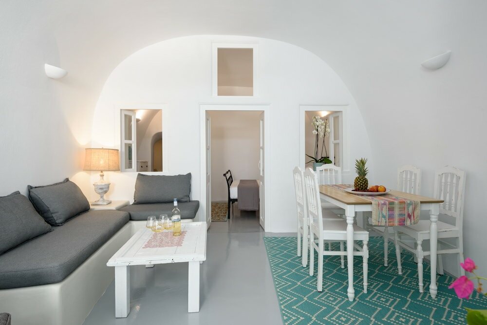 Фото Agapi Cave House