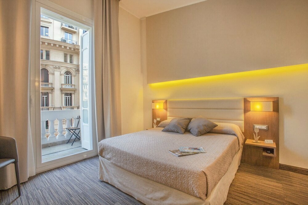 Hotel Dimora Sanfelice in the Heart of Naples, Naples, photo