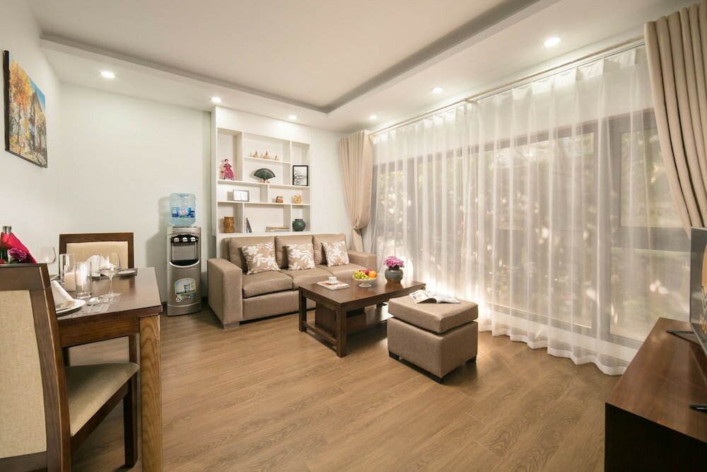 Фото Poonsa Duy Tan Hotel & Serviced Apartment