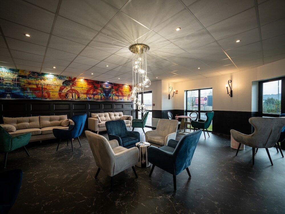 Фото Welcomotel Beauvais Aéroport