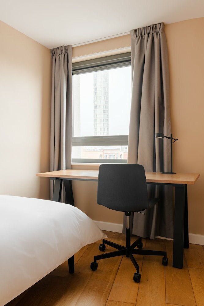 Фото Sonder The Bard