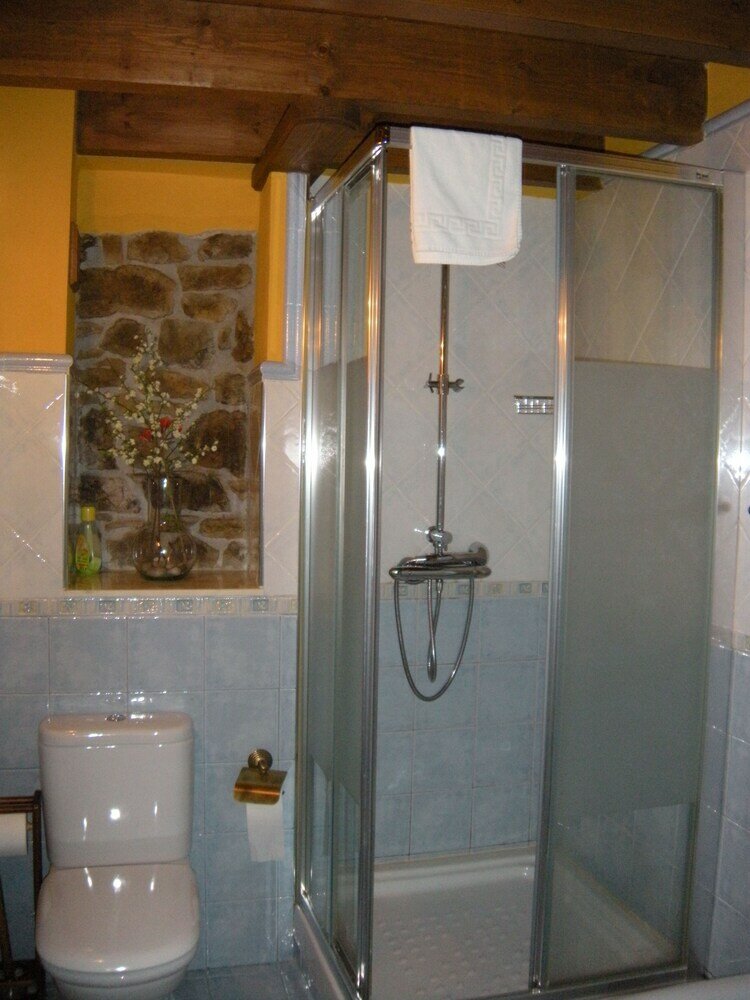 Фото Apartamentos Rurales La Portiella