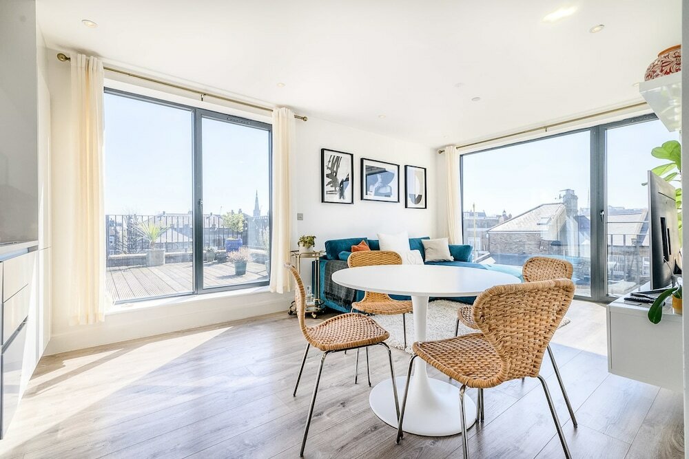 Фото Penthouse With Views Of Alexandra Palace