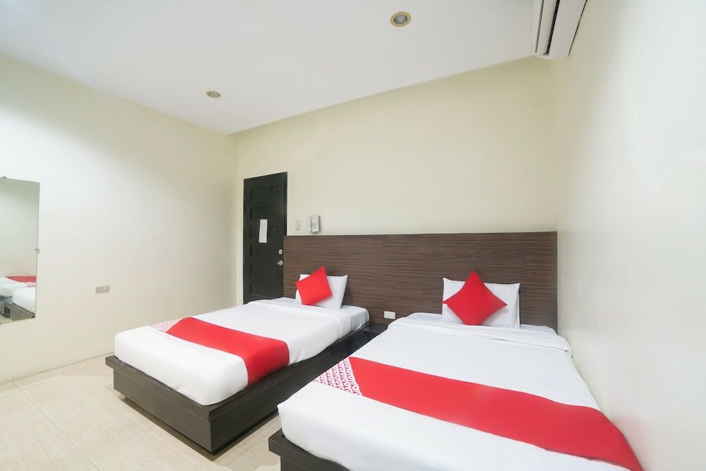 Фото Oyo 183 Jrjf Hotel