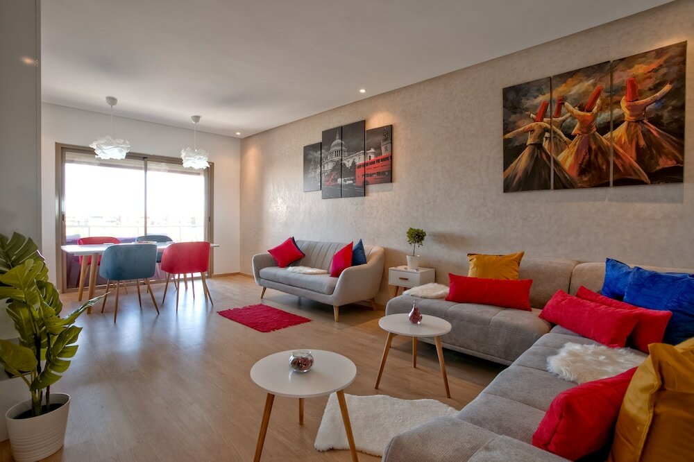 Фото Privilege House