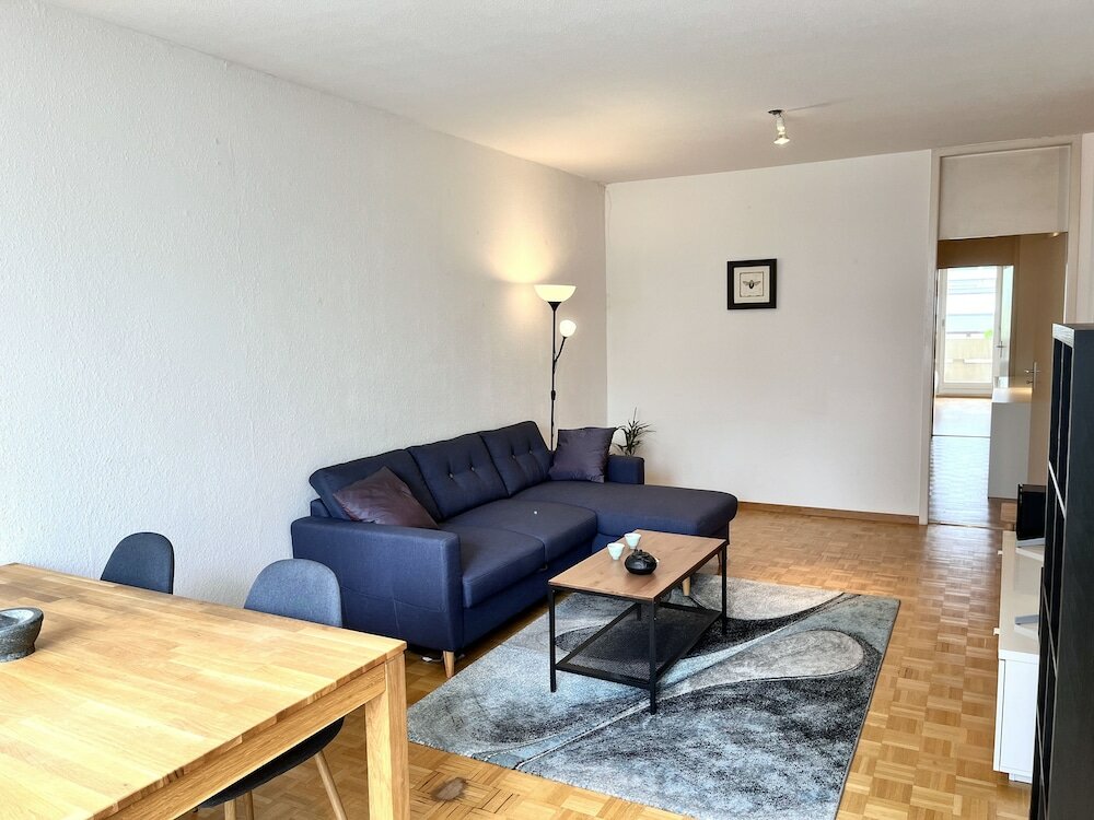 Фото Yooneet Train Station 1br Cozy Apartment