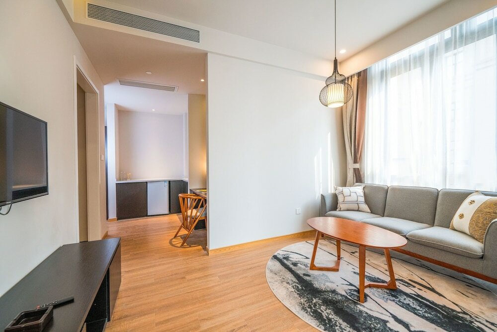 Фото Suisse Place Shanghai