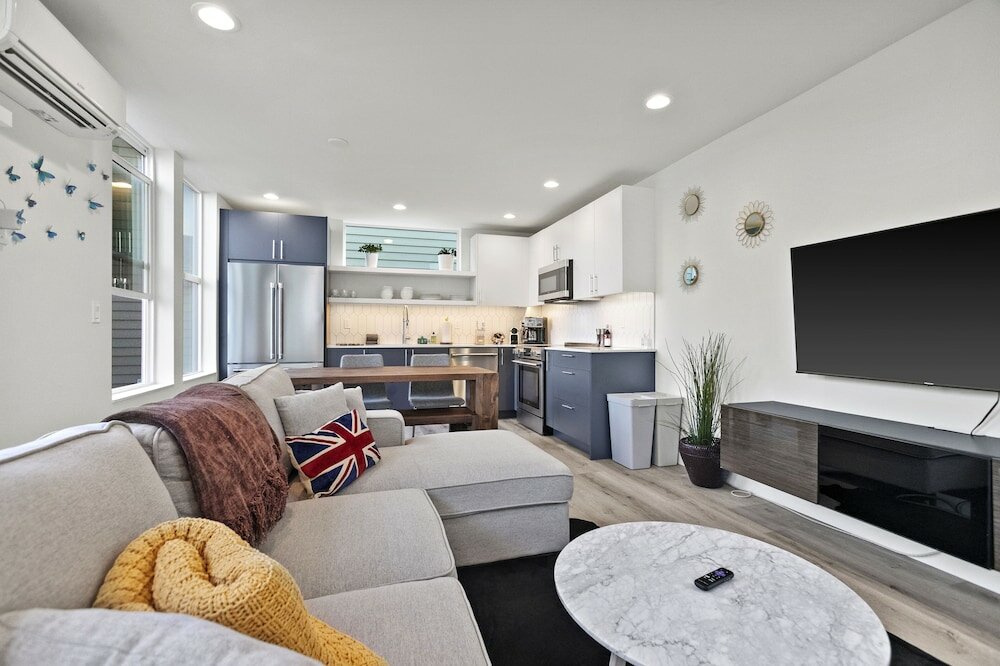 Фото Eco built Crown Hill Townhouse