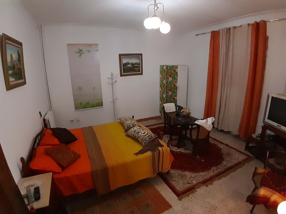 Фото Goldenroom Elbiar