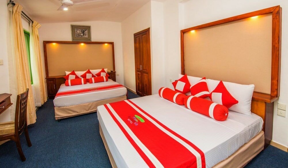 Фото Ramboda Falls Hotel