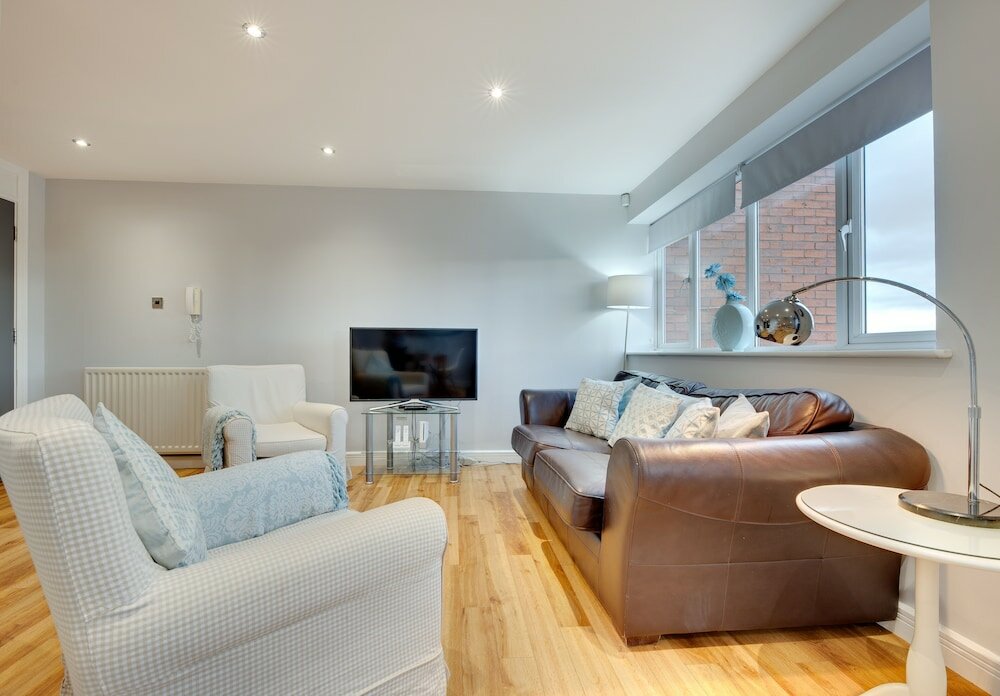 Фото Week2Week Hosted Quayside