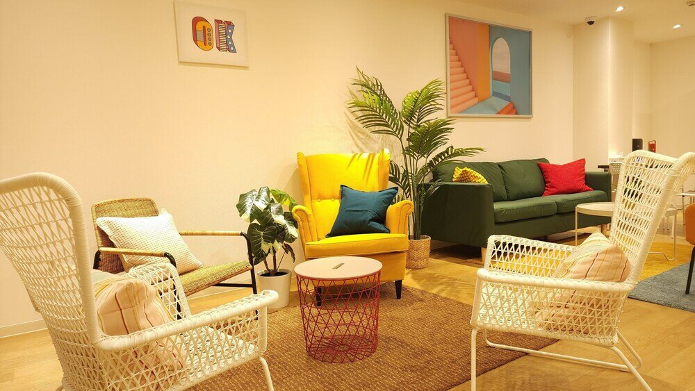 Фото Acro Capsule Hotel Namba Dotonbori