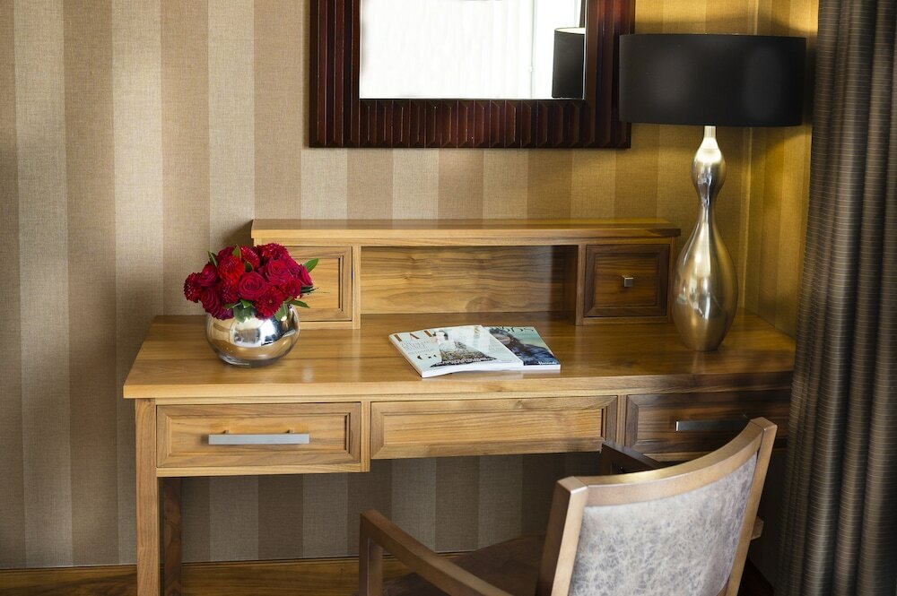 Фото The Chelsea Harbour Hotel and SPA