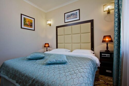 Гостиница Garden Hotel Bishkek в Бишкеке