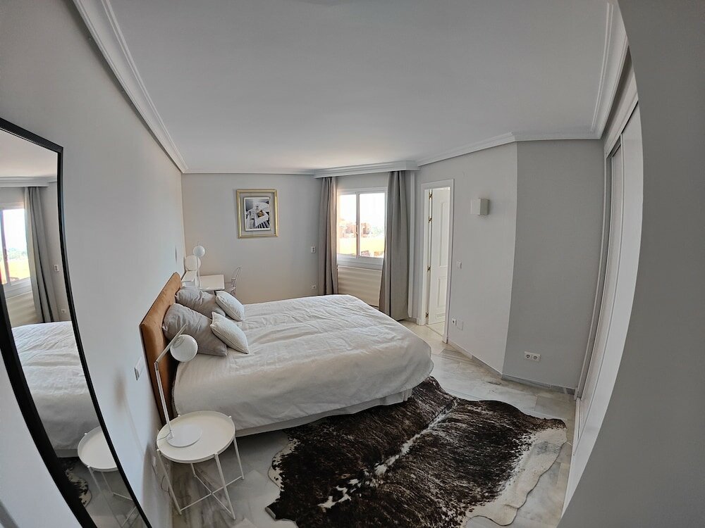 Фото La Reserva de Marbella Penthouse