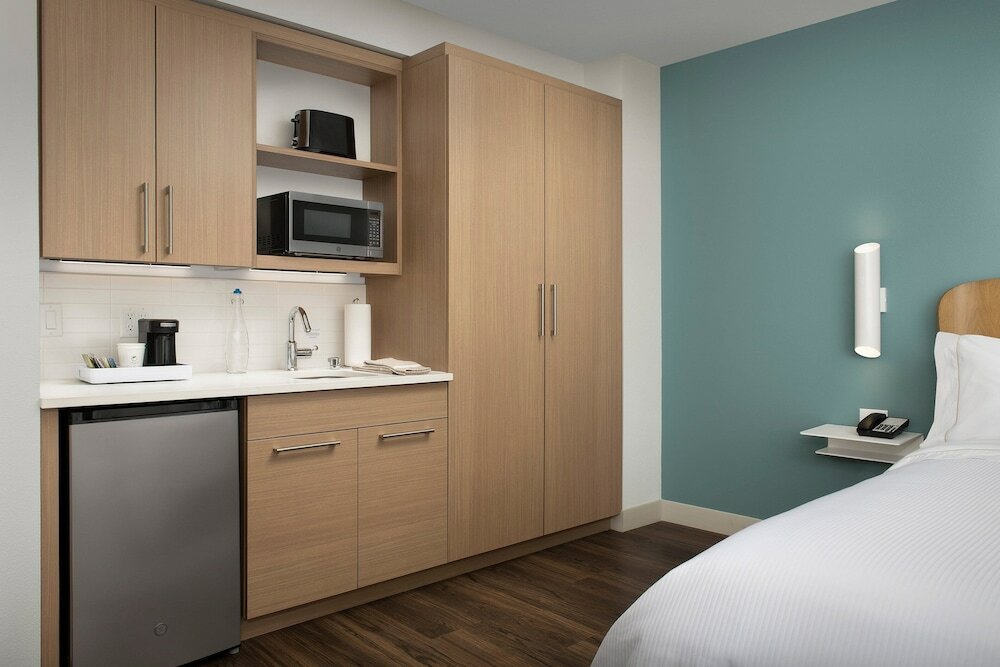 Фото Element Portland Beaverton