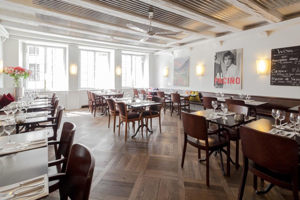 Фото Baseltor Hotel & Restaurant