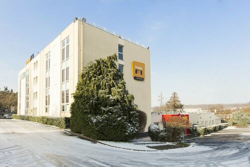 Гостиница HotelF1 Igny Massy Tgv в Антони