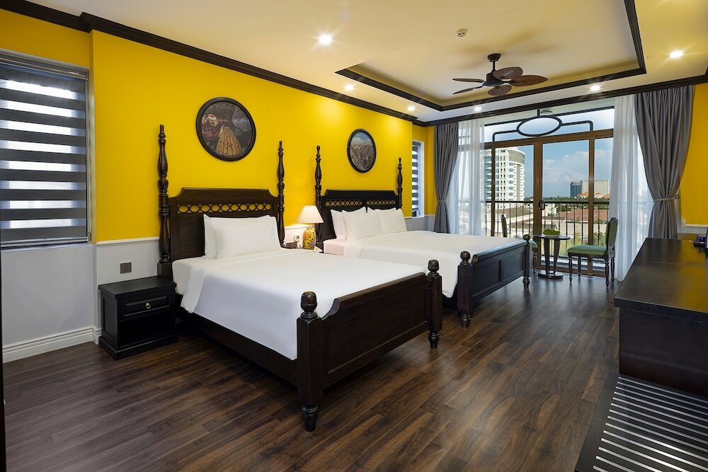 Фото Charming Beauty Hotel