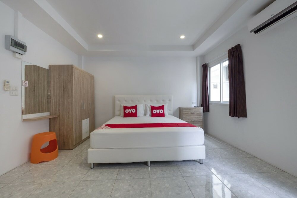 Фото Oyo 698 Pattaya City