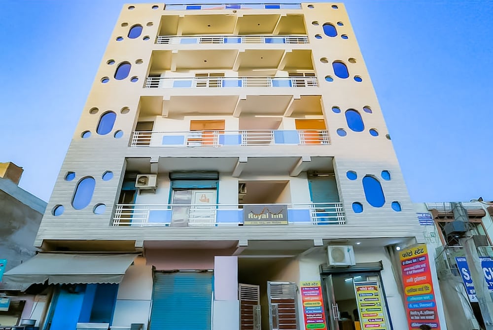 Фото отеля 1