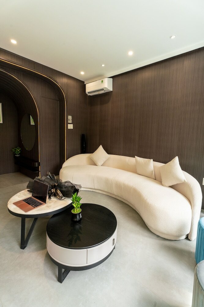 Фото The Noble Swan Saigon