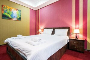 Georgian House (Akaki Tsereteli 2nd cul-de-sac, 1), hotel