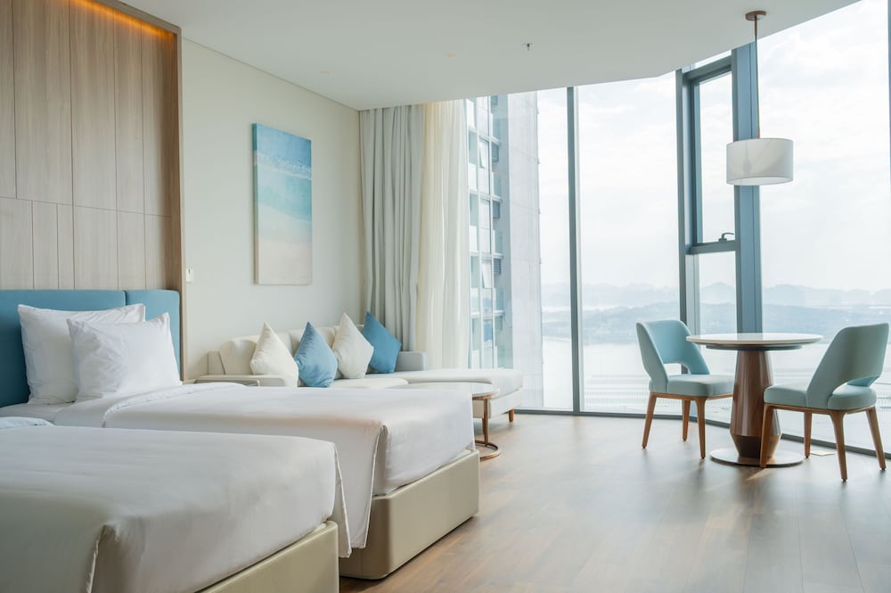 Фото A La Carte Ha Long Bay Managed by Taseco