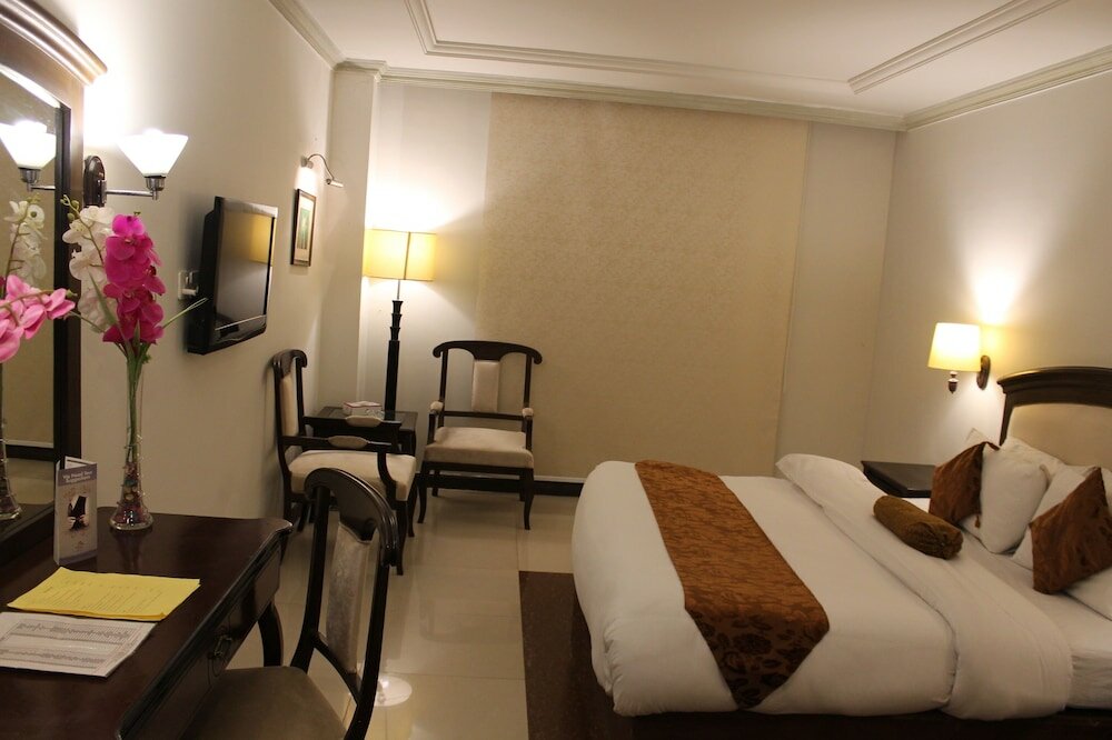 Фото Magnum Swiss Inn