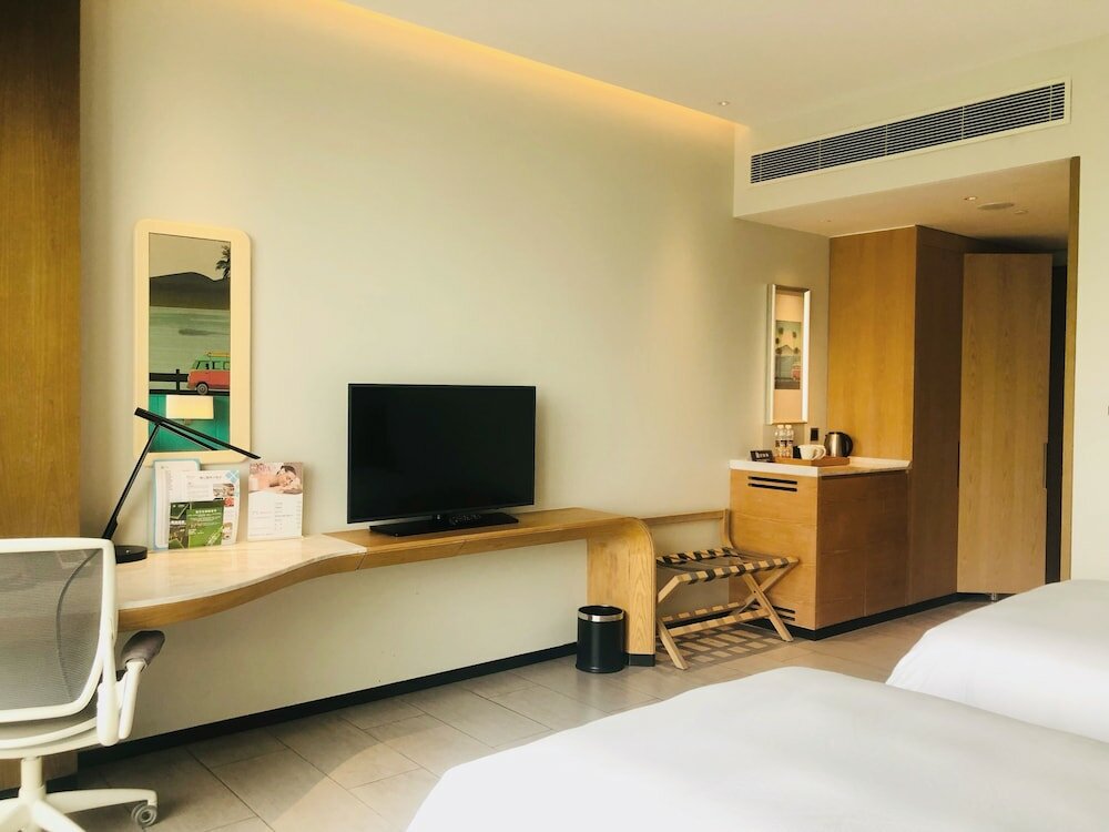 Фото Hilton Garden Inn Sanya