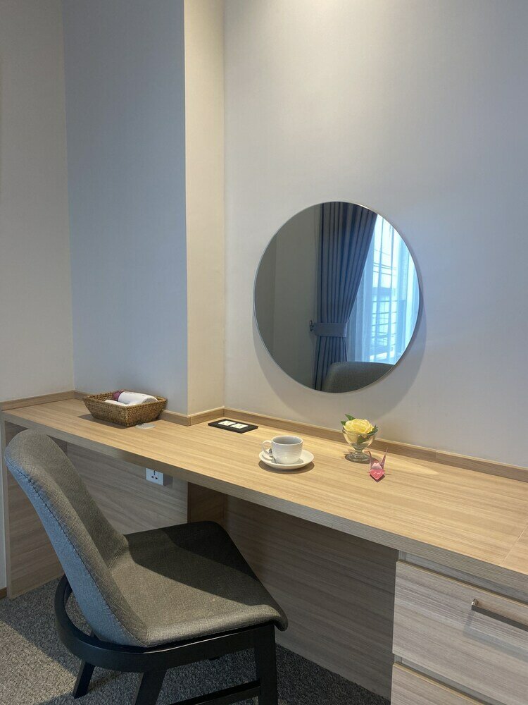 Фото Wishton Hotel Yangon