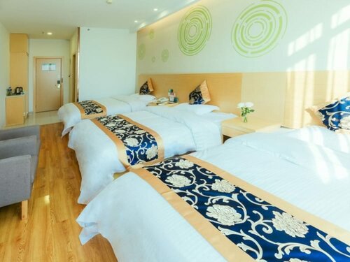 GreenTree Inn Shanghai Fengxian District Nanqiaoxincheng Metro Station Express Hotel