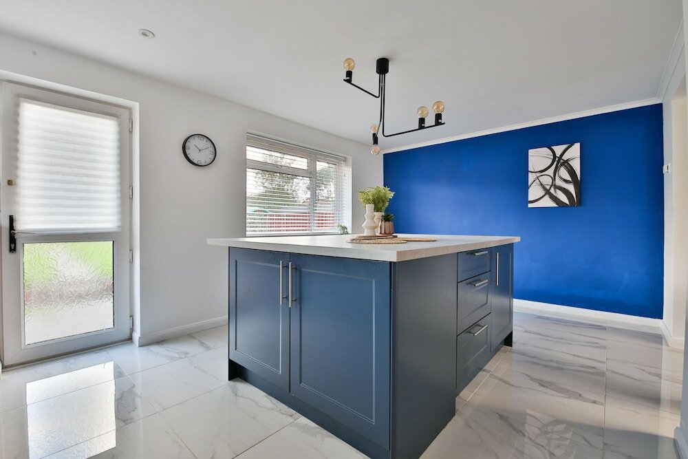 Фото Spacious 3 Bedroom House in Barry